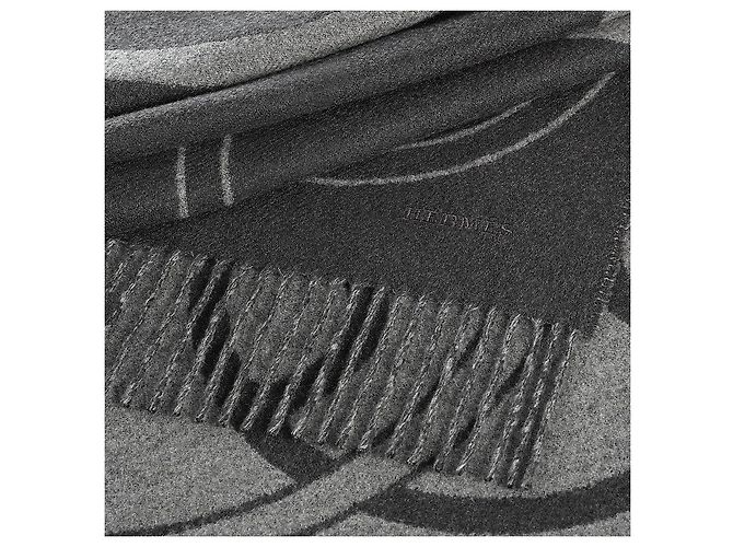 Sciarpa Hermès in cashmere Antracite - vista 2