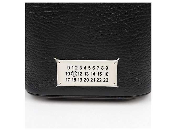 Maison Martin Margiela Picca borsa secchiello in pelle nera - vista 2