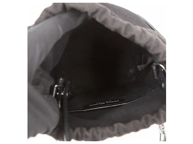 Maison Martin Margiela Picca borsa secchiello in pelle nera - vista 8
