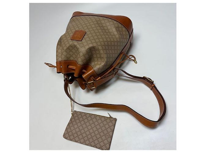 Céline Macadam Schultertasche mit Kordelzug Beige (Grad enthält Beutel) - Ansicht 12