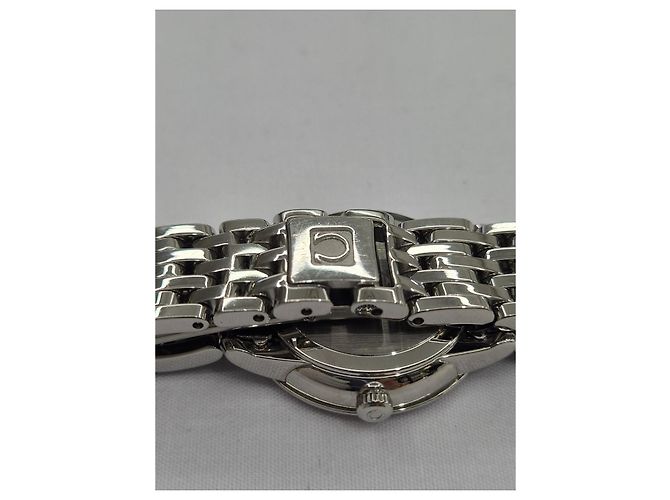 Omega Prestige Diamond Quartz Damenuhr - Ansicht 20