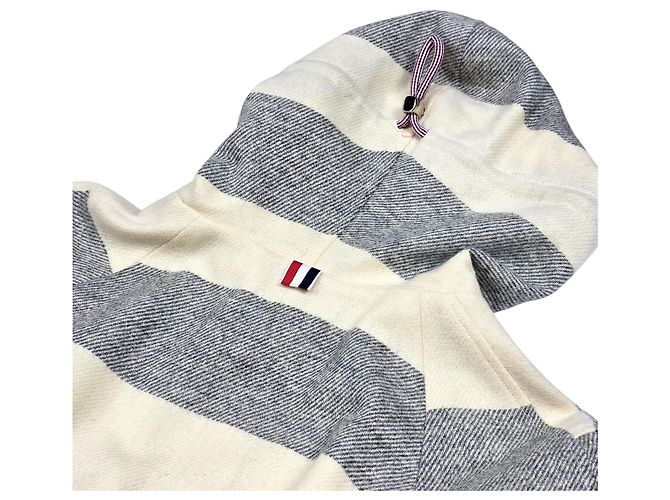 Thom Browne Casaco com capuz e braçadeiras com cordão - vista 6