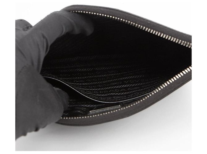 Prada Borsa a tracolla in pelle spazzolata con logo Triangle Nera - vista 9