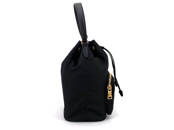 Prada Borsa a secchiello Pocono in Re-Nylon a tracolla - vista 12