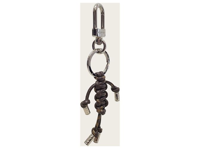 Louis Vuitton Monogram MR Bag Charm Key Holder - view 3