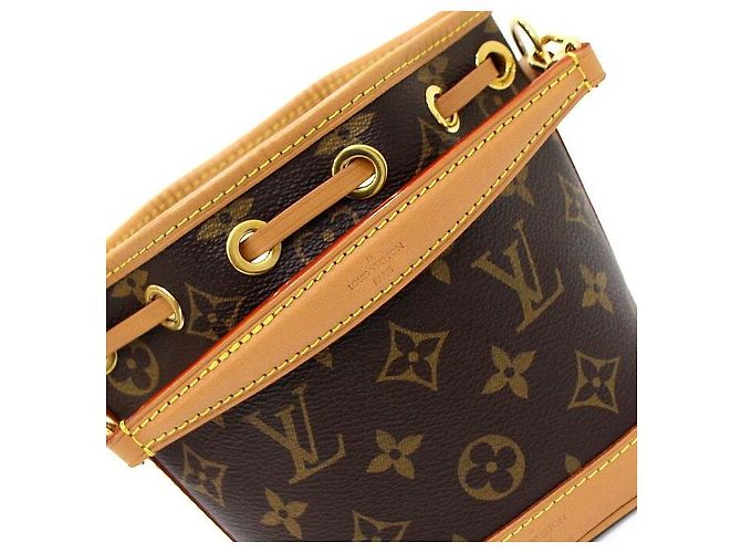 Noe Louis Vuitton Borsa Nano Noé Monogram Tote e a Tracolla - vista 11