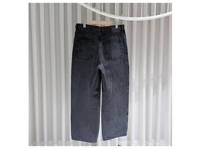 Loewe Pantaloni in denim baggy neri - vista 5