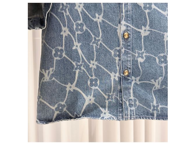 Louis Vuitton Giacca-camicia a maniche corte in denim con stampa Monogram - vista 6