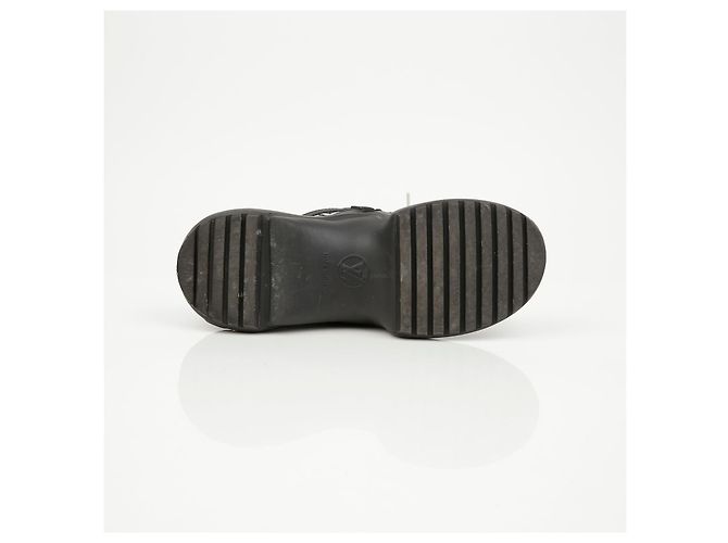 Louis Vuitton Sneakers Archlight in vitello nero - vista 11