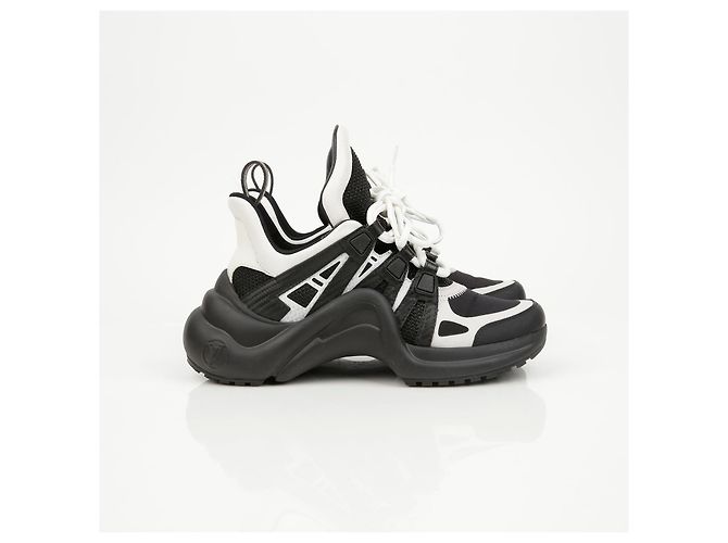 Louis Vuitton Sneakers Archlight in vitello nero - vista 3