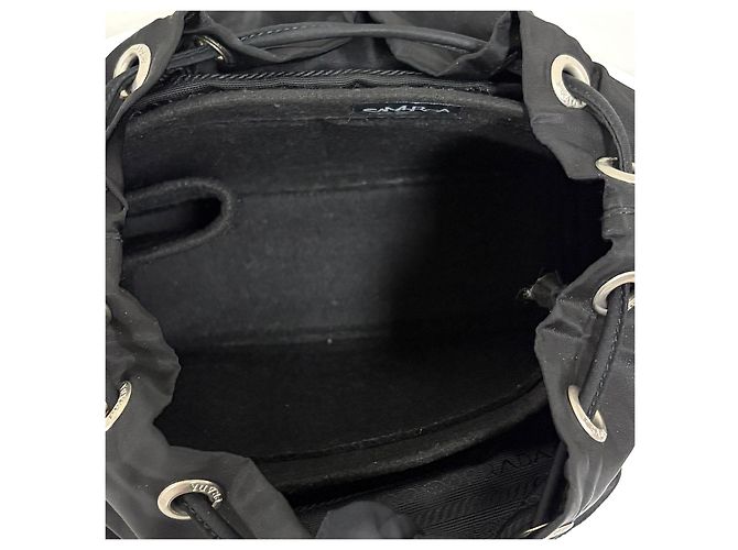 Prada Nylon Triangle Logo Backpack Small Black - vista 14