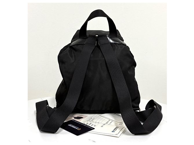 Prada Nylon Triangle Logo Backpack Small Black - vista 5