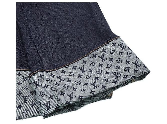 Louis Vuitton Vaqueros flare de denim con monograma y dobladillo curvo para mujer - vista 7