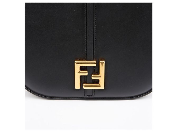 Fendi Medium Schulter- und Crossbody-Tasche - Ansicht 3