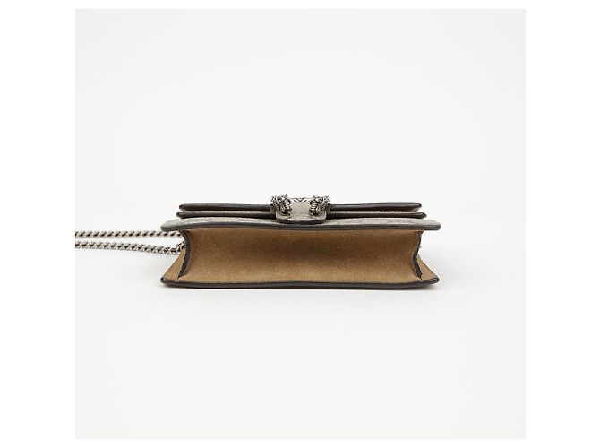 Gucci Borsa a catena Super Mini Dionysus GG Supreme Sand - vista 4