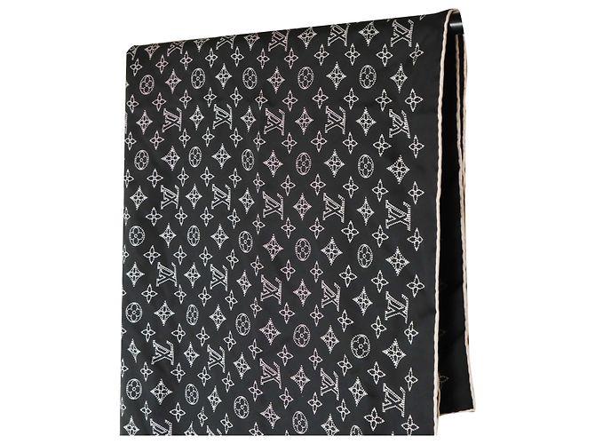 Louis Vuitton Monogram Flight Mode Quadratisches Tuch - Ansicht 5