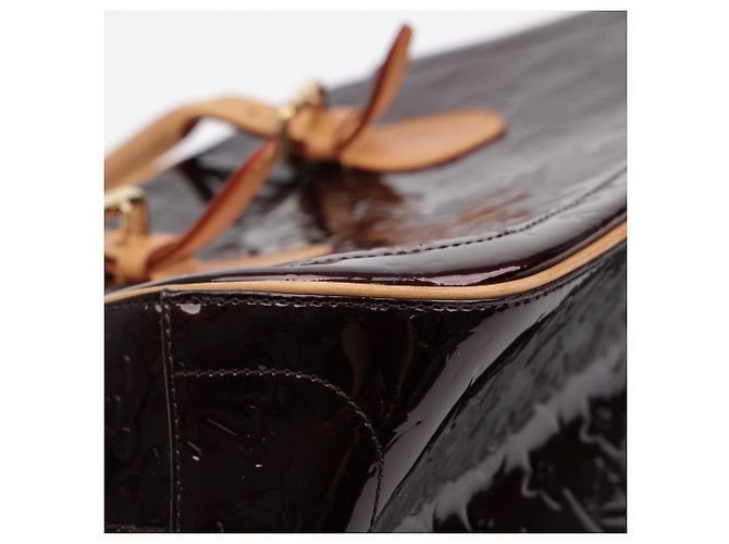 Louis Vuitton Bolso Tote Monogram Vernis Amarante - vista 11