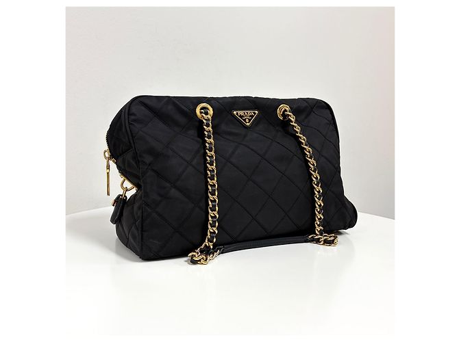 Prada Sac à épaule matelassé à chaîne avec logo Triangle Noir - vue 3