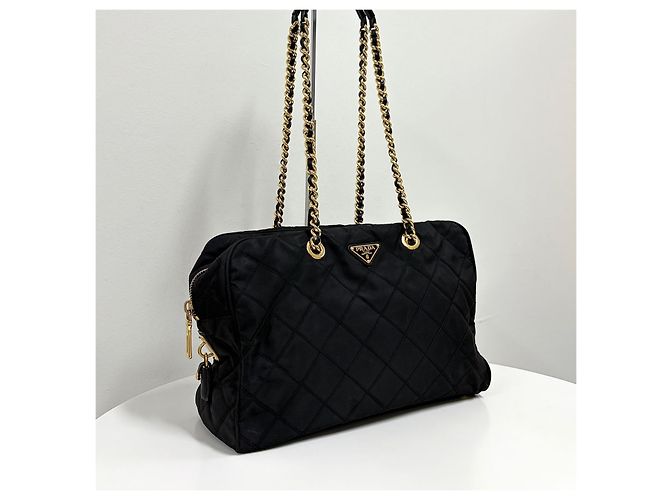 Prada Sac à épaule matelassé à chaîne avec logo Triangle Noir - vue 6