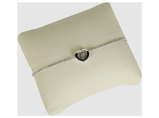 Chopard Pulsera Happy Diamond Heart en oro blanco - vista 3