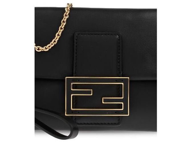 Fendi Pouch Mamma Baguet in pelle Nappa - vista 6