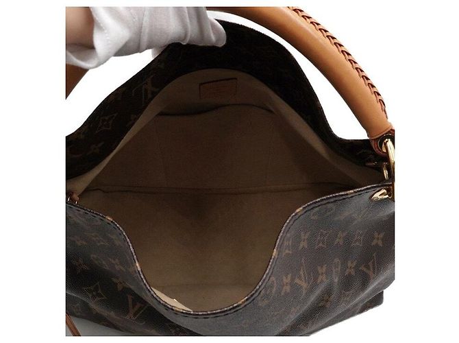 Louis Vuitton Borsa a tracolla Atch MM in Monogram Canvas - vista 5