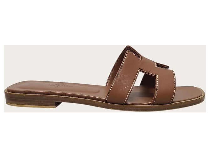 Hermès Sandali Oran da donna in vitello dorato con logo - vista 2