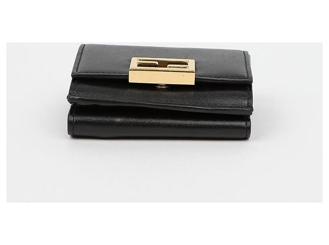 Fendi Cartera Baguette Micro Trifold Negra - vista 6