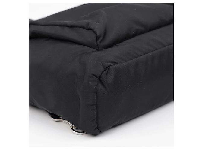 Prada Borsa Tote in Nylon e Pelle Saffiano Nera - vista 14