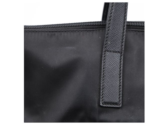 Prada Borsa Tote in Nylon e Pelle Saffiano Nera - vista 5