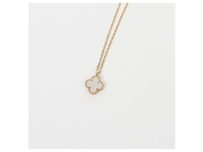 Van Cleef & Arpels Collana con pendente Alhambra Oro Giallo Madreperla - vista 6