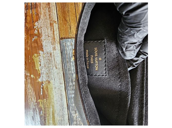 Louis Vuitton Rocky BB Nero Pelle - vista 11