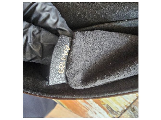 Louis Vuitton Rocky BB Nero Pelle - vista 12