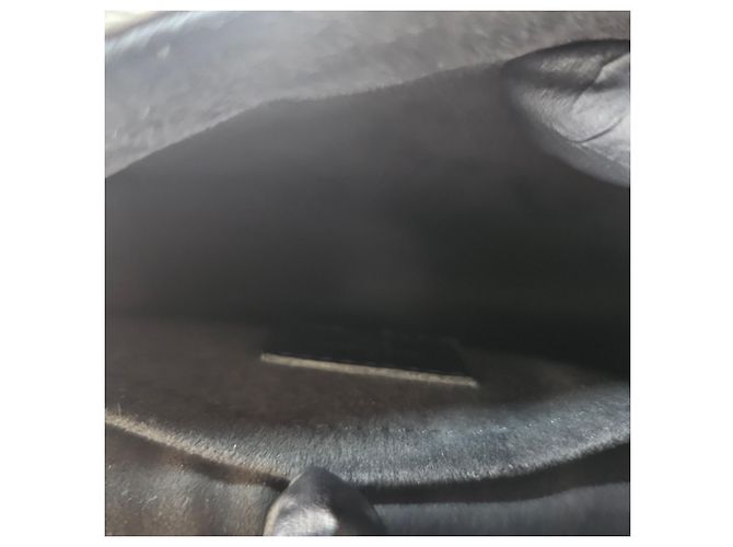 Louis Vuitton Rocky BB Nero Pelle - vista 13