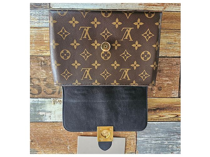 Louis Vuitton Rocky BB Nero Pelle - vista 9