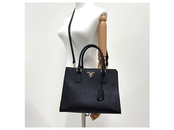 Prada Borsa Tote Saffiano Borsa a Tracolla Nera - vista 3