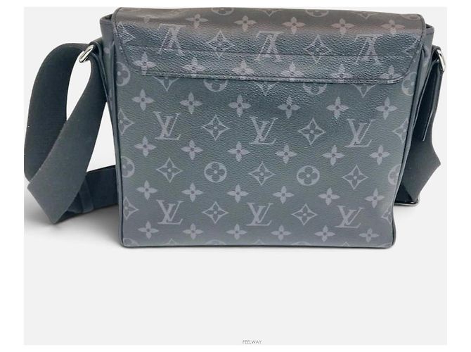 Louis Vuitton Borsa a tracolla Eclipse District PM - vista 2