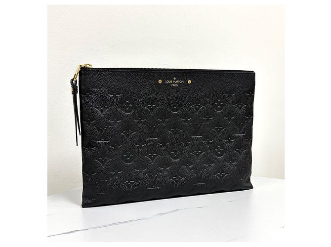 Louis Vuitton Pochette Monogram Nero - vista 4