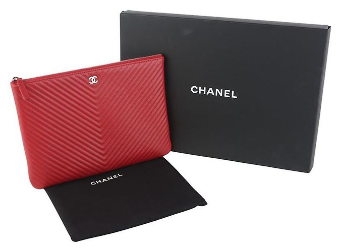 Chanel Clutch Caviar Chevron New Medium - vista 8