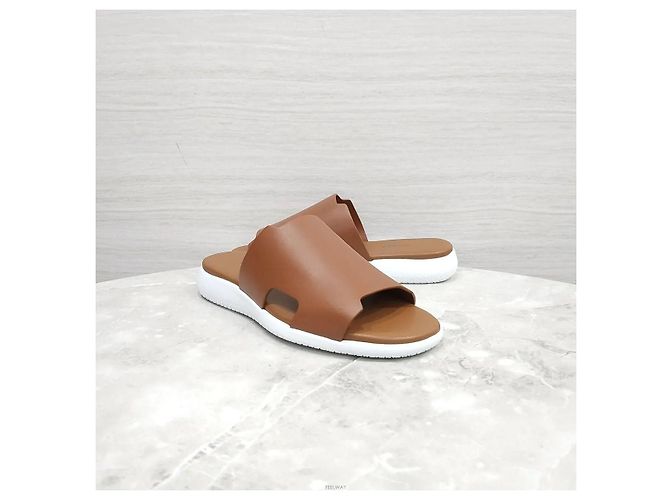 Hermès Sandalio Slipper Emblem Gold - vista 3