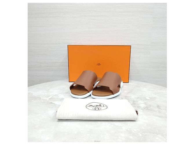 Hermès Sandalio Slipper Emblem Gold - vista 9