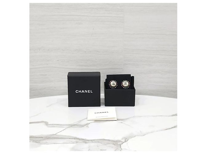 Chanel Neue Pearl Cubic Circle Ohrringe - Ansicht 6