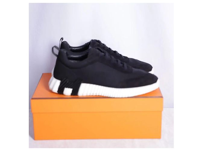 Hermès Bouncing Goatskin Noir (Black) - vista 4