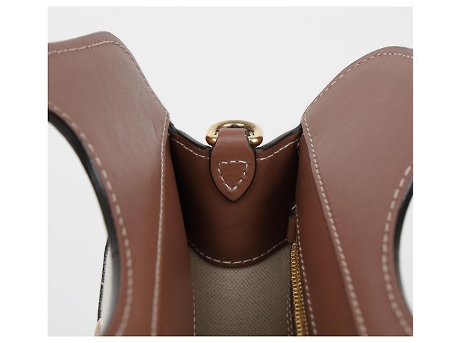 Burberry Mini-Canvas-Ledertote aus zwei Farben - Ansicht 12