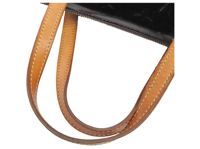 Louis Vuitton Borsa Tote Bellevue in vernice nera - Ansicht 6