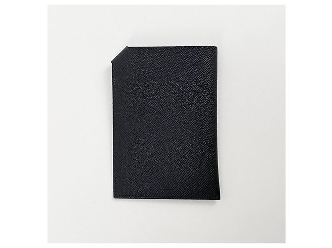 Hermès Tarmac Passport Holder Case - view 4