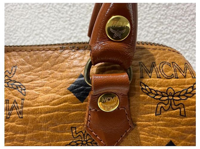 MCM Bolsa Mini Boston Visetos Cognac - vista 5