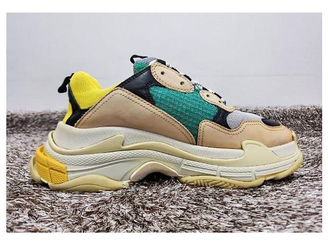 Sneakers Balenciaga Triple S Trainer Multi Bread - vista 8