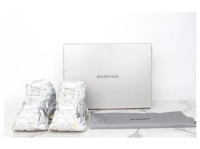 Balenciaga Sneakers New Runner Silver - vista 2