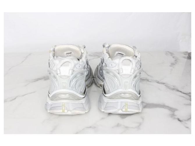 Balenciaga Sneakers New Runner Silver - vista 6